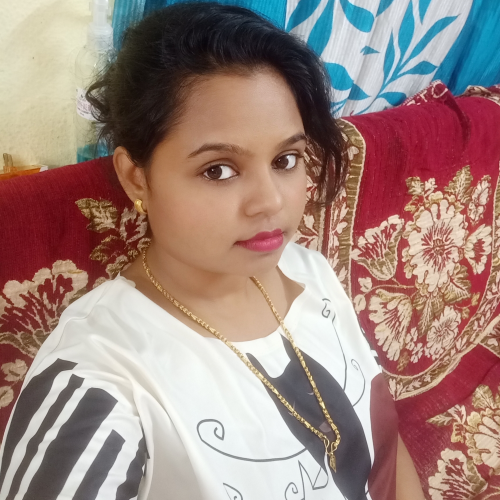Female Voice Over Artist/Actor VS418966 - English - India,Malayalam,Tamil